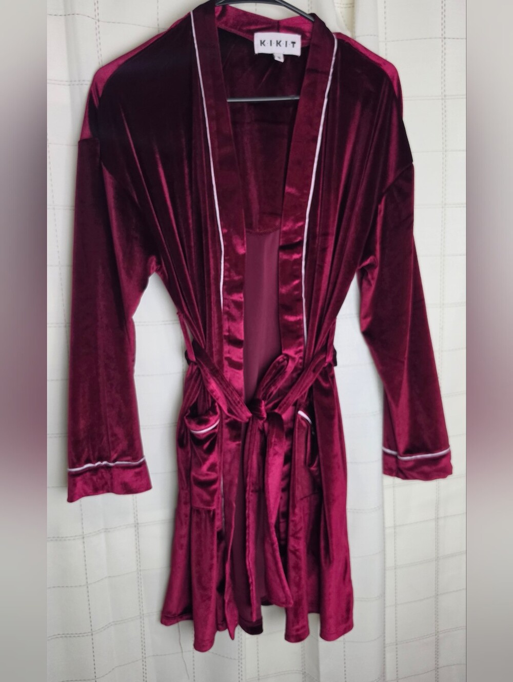 Kikit Velvet Robe